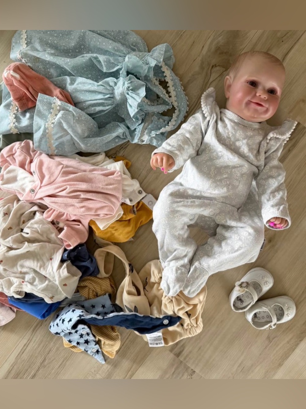 Baby Alive Doll with clothes lot